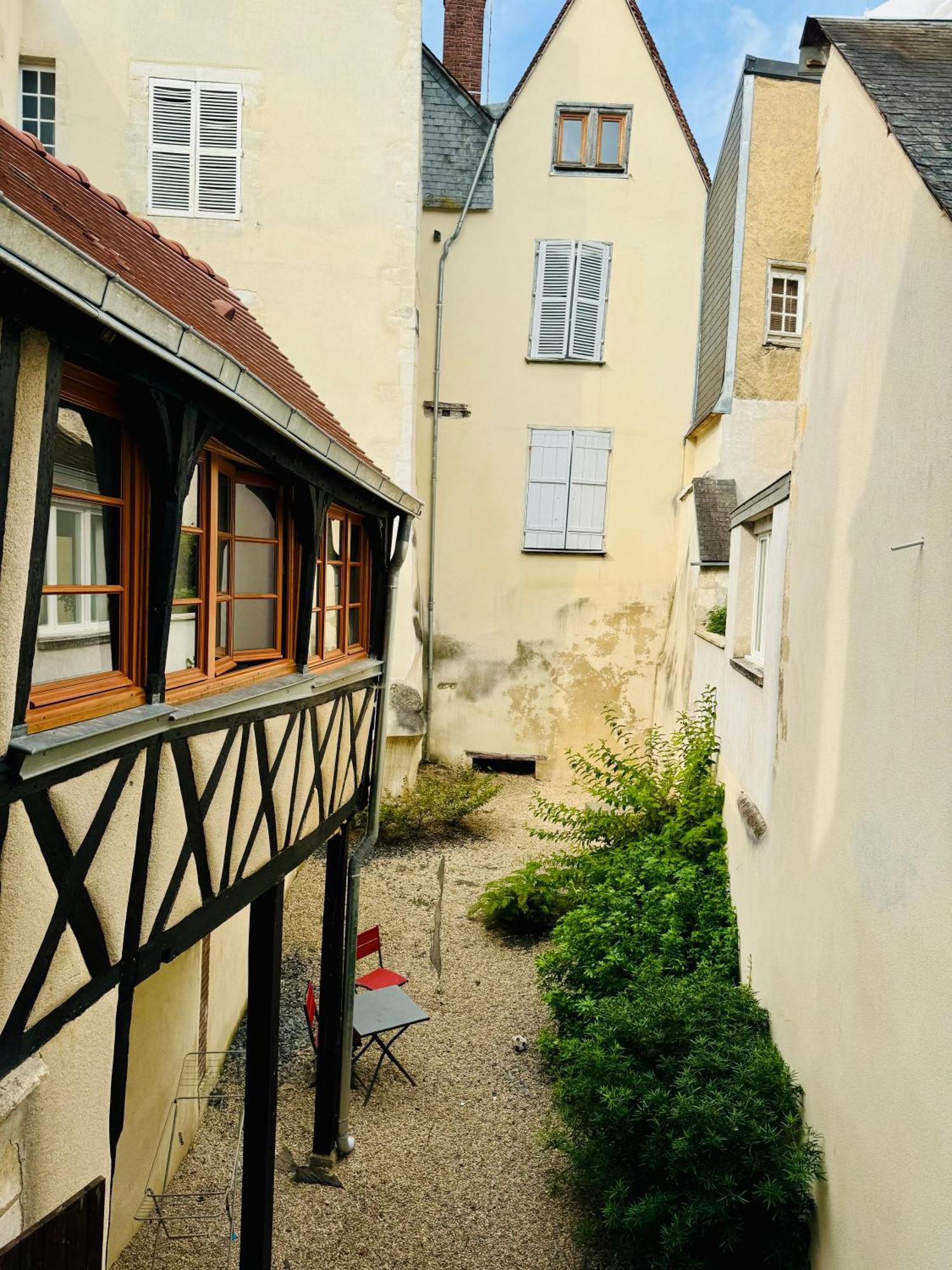 Appartamento L Atypique De Bourbonnoux Bourges Esterno foto